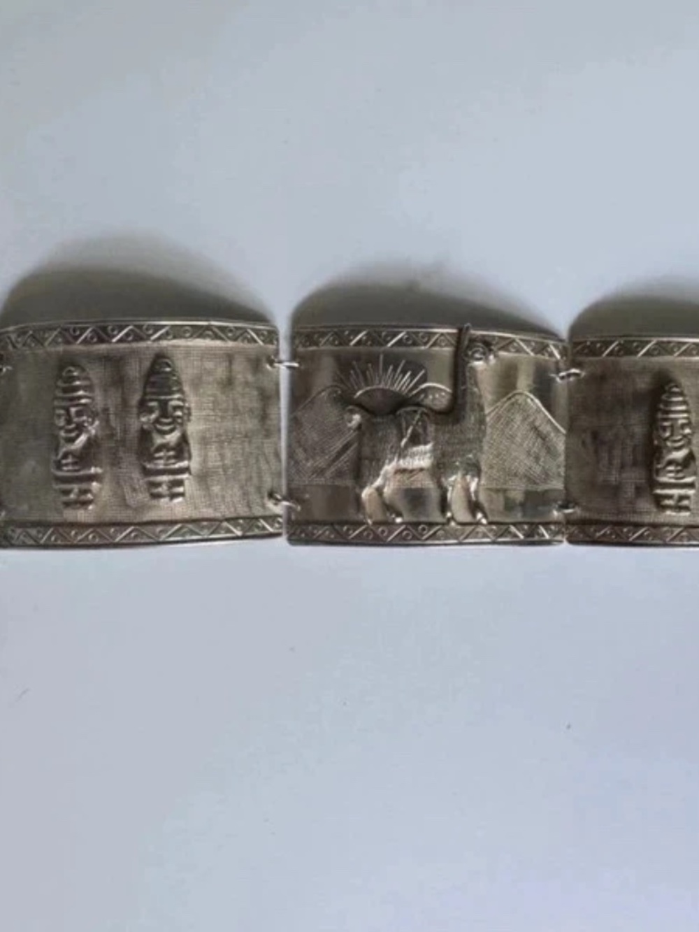 Signed EPU 925 Sterling Silver "A Mano" Handcrafted Peruvian Llama Story Bracele